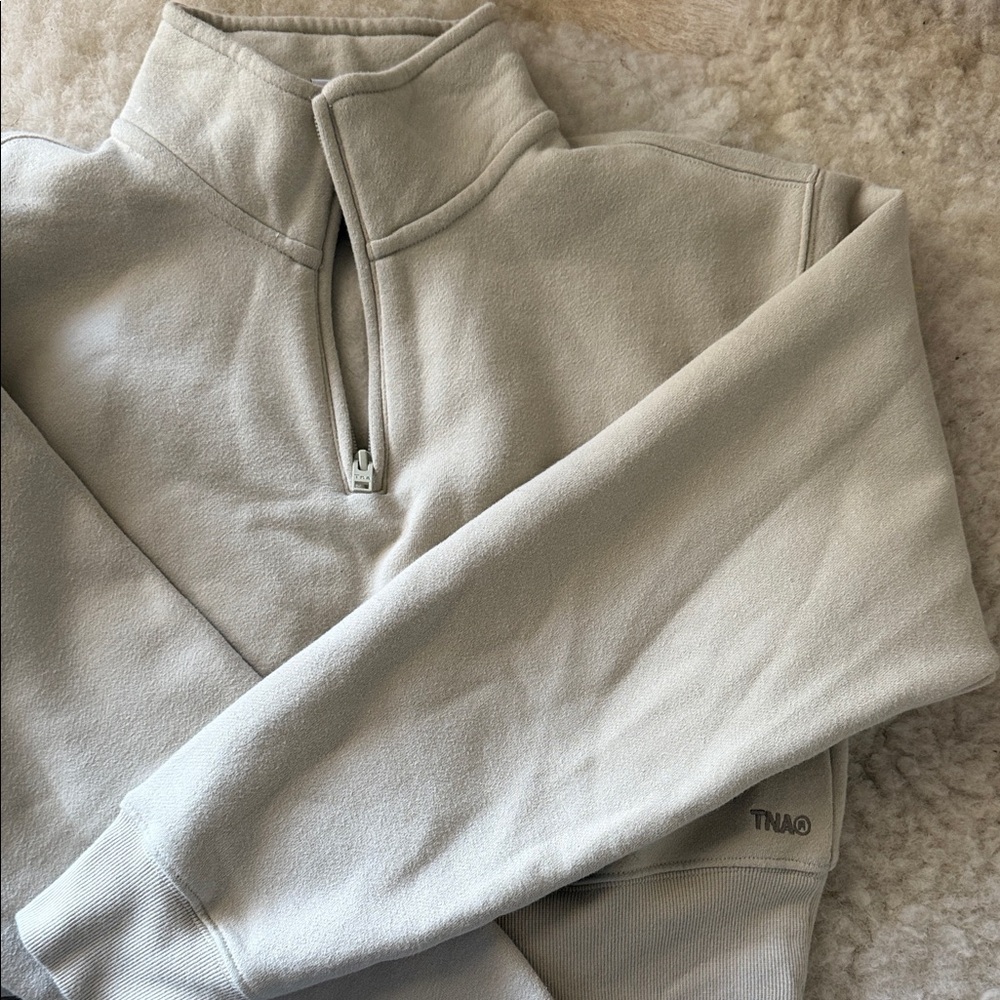 TNA quarter zip mock✨